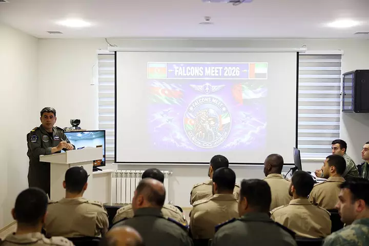 UAE Presidential Guard commander visits Azerbaijan (PHOTO)