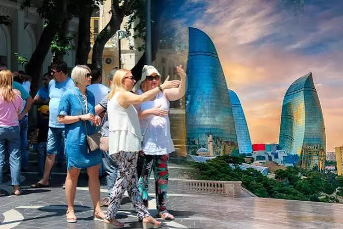 Azərbaycana gələn turistlərin sayı azalıb