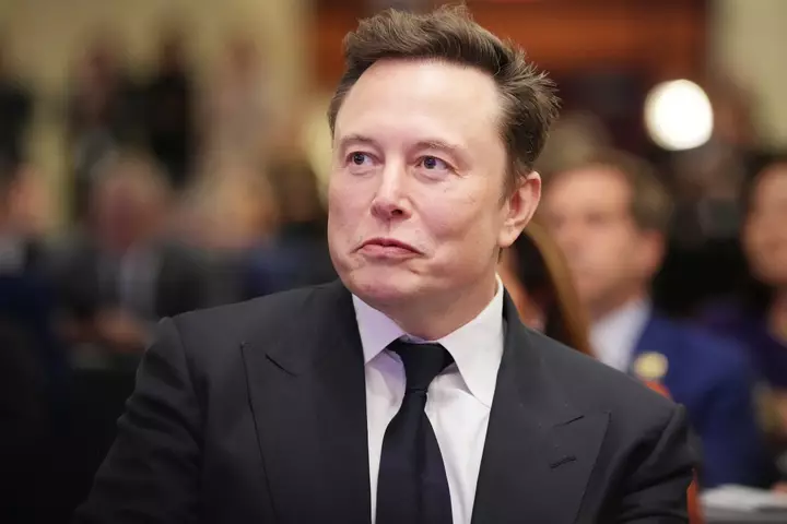 Elon Musk Touts ‘Flying Cars’ as Video of Tesla Roadster Takes Off Online