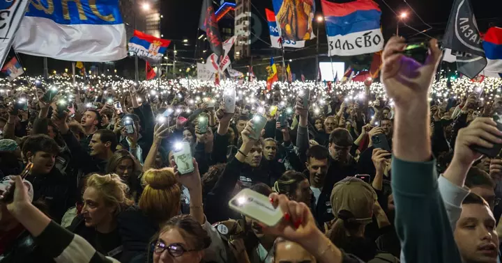 Serbia’s protesting students mount serious challenge to Vučić’s power