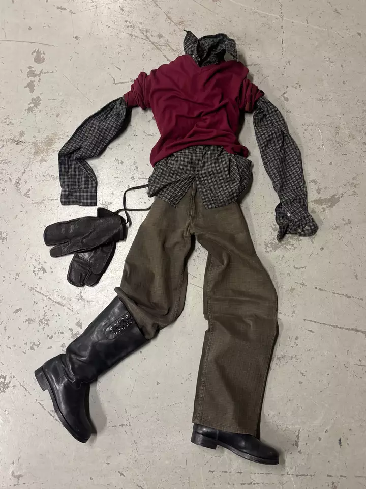 Onun Moda İli: İncəsənətçi Jack Jildevik öz paltarlarını 365 düzülüş fotoşəkili ilə sənədləşdirdi