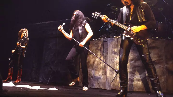 One of the Greatest Guitar Solos of All Time Belongs to 1970 Classic – And It Still Rocks