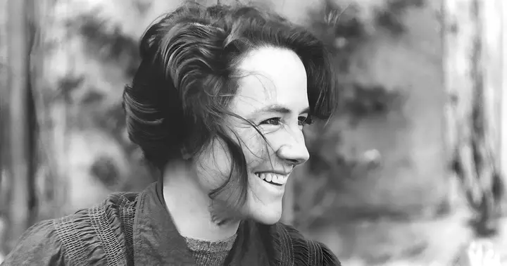 When Relationships Change: Anne Morrow Lindbergh on Embracing the Intermittency and Mutability of Love