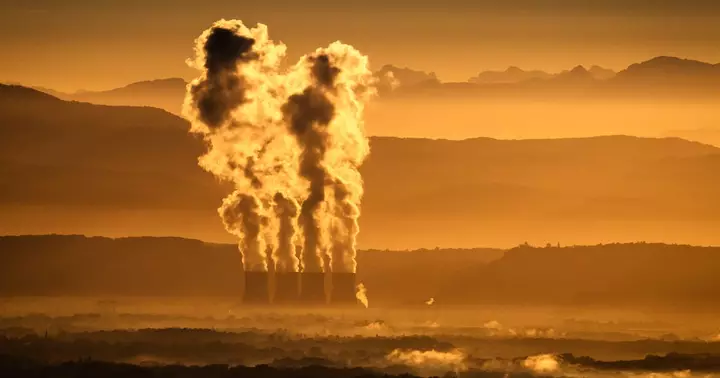 EU governments helpless as energy prices soar to four-year highs
