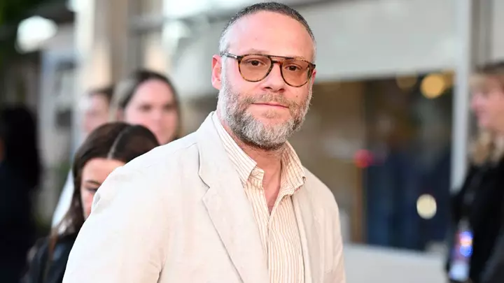 Seth Rogen Stars in Sephora’s Holiday Campaign