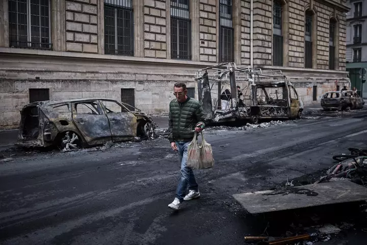 French Police Hunt for Suspected Rioters in Weekend Unrest