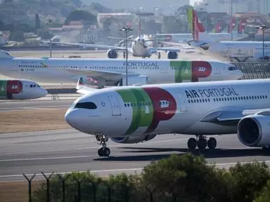 Lufthansa to buy 44.9% of TAP Air Portugal in €1.2B deal