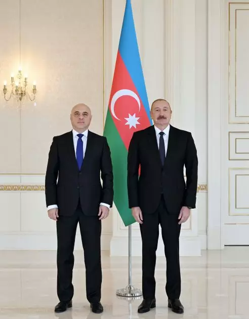 Prezident İlham Əliyev yeni təyin olunmuş Gürcüstan səfiri ilə görüşdü