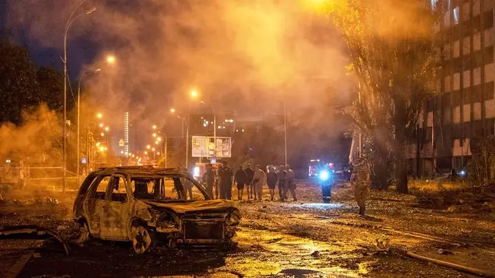 Rusiya balistik raket hücumları Kiyevdə bir nəfəri öldürdü, səkkizini yaralı qoydu
