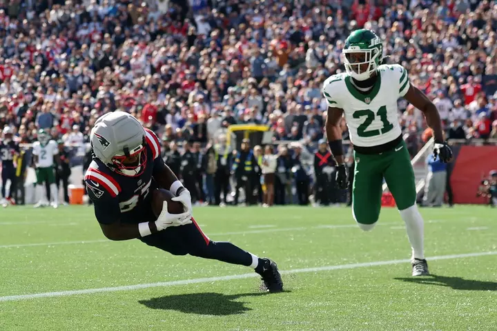 Patriots Lose Key Offensive Weapon to Injured Reserve Before Bears Game