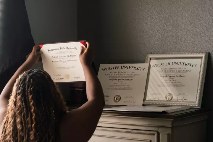 ‘I want to feel hopeful’: Young Black women worry about jobs and affordability as midterms approach