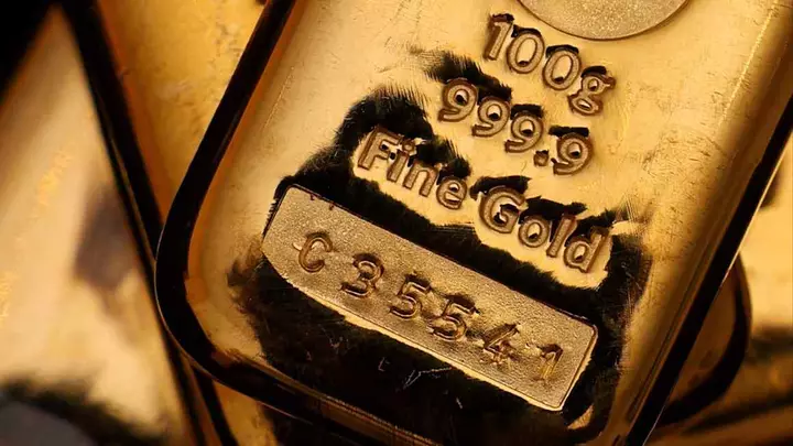 Investors predict new record price for gold within two years