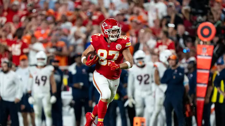 Travis Kelce Leaves Chiefs Rookie Mansoor Delane in Awe With One Unforgettable Moment