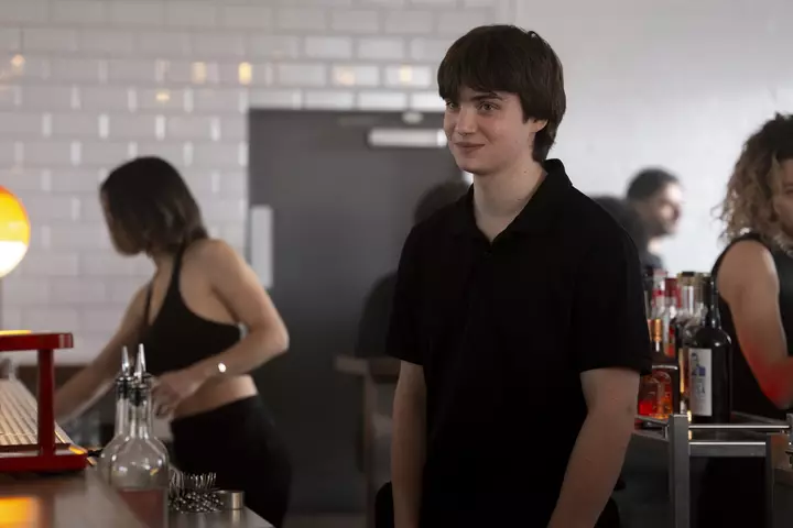 Aran Murphy ‘Gənclik’ və ‘Müharibə’ Filmlərində Qəzəbli Gənc Oğlan Rolunda Çıxış Etmiş, Atası Cillian-ın Təsiri Haqqında Danışdı